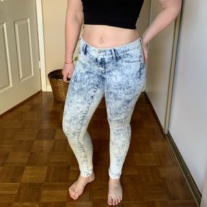 Mid-rise Acid Wash Skinny Jeans